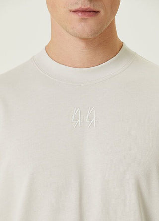 Men's T-shirt 44 late checkout